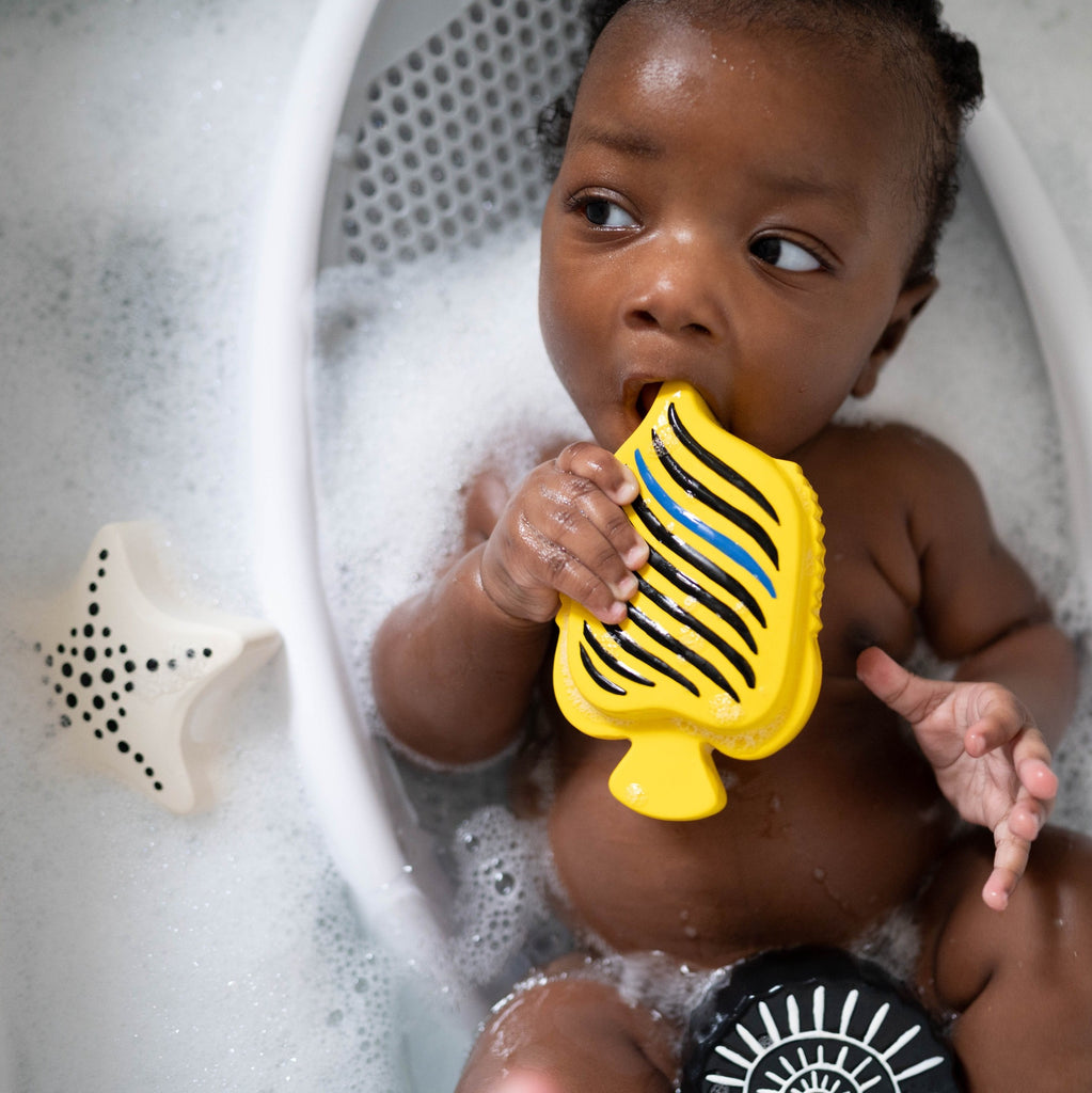 BABY BATH TIME BENEFITS AND TIPS